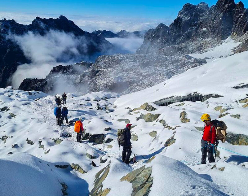 11-days-rwenzori-mountain-hiking-tour