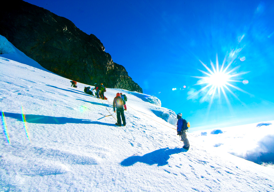 8-day-rwenzori-central-circuit-trek-to-margherita-summit